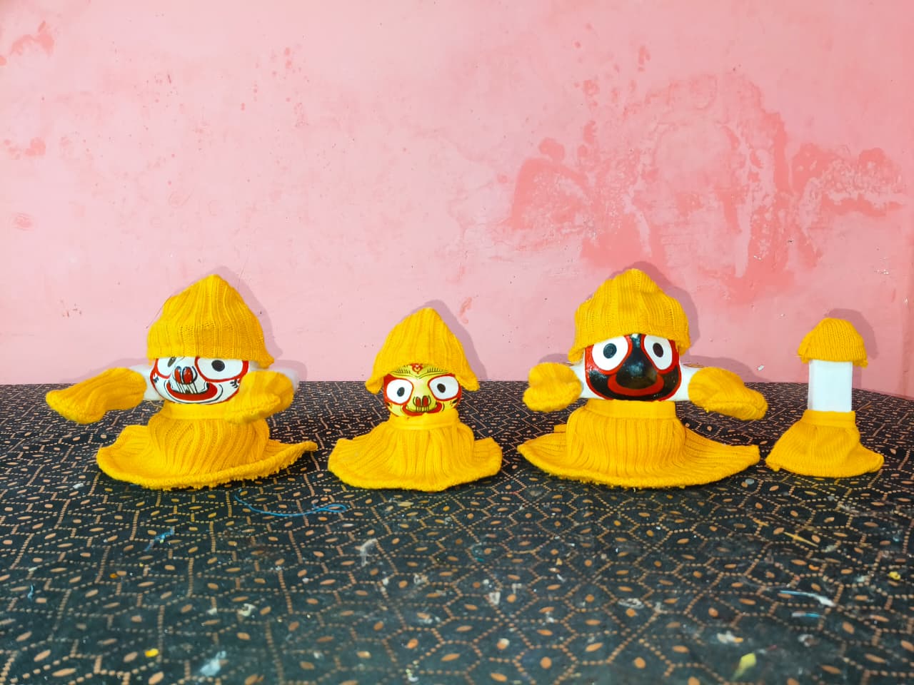 Premium cold day dress( 12parts of the dress) | From shri jagannath dham , puri - Image 4